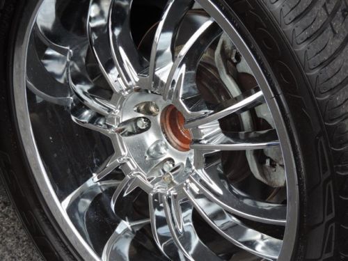 Big Horn 5.7L CD Rear Wheel Drive Tow Hitch Power Steering ABS Aluminum Wheels, image 11