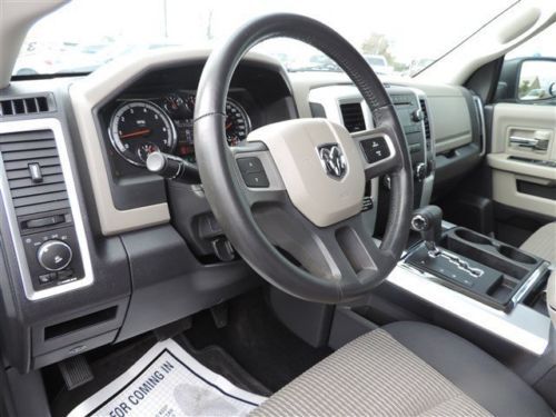 Big Horn 5.7L CD Rear Wheel Drive Tow Hitch Power Steering ABS Aluminum Wheels, image 17