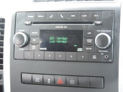 Big Horn 5.7L CD Rear Wheel Drive Tow Hitch Power Steering ABS Aluminum Wheels, image 28