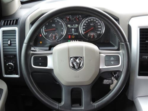 Big Horn 5.7L CD Rear Wheel Drive Tow Hitch Power Steering ABS Aluminum Wheels, image 31