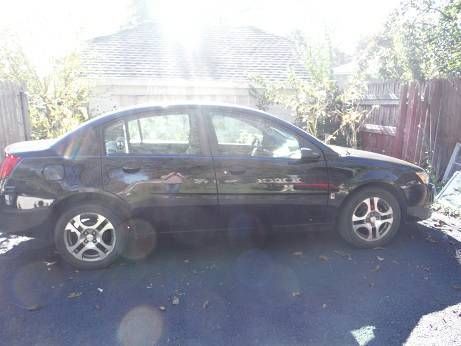 2005 saturn ion-3 base sedan 4-door 2.2l