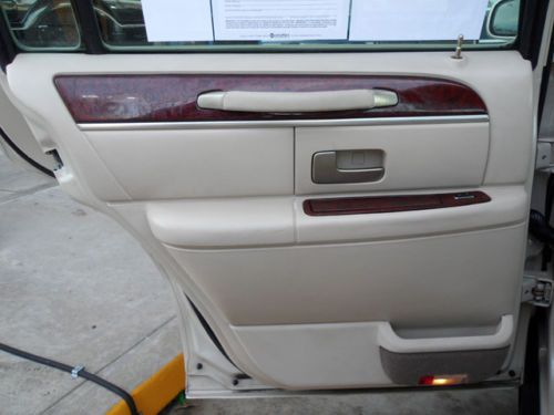 LEATHER V8 WOOD TRIM CONGRESSIONAL EDITION CRUISE CONTROL POWER WINDOWS, US $6,588.88, image 25