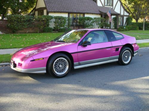 Sweet california rust free pontiac fiero gt  81,000 miles real eye catcher