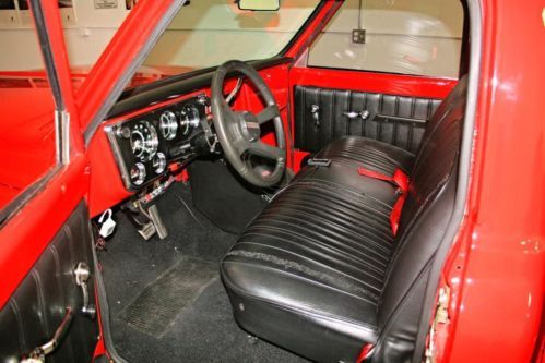 1972 Chevrolet C10 Rounded Fender Fleetside Clean Straight Bagged Ready to ROCK!, US $18,000.00, image 2