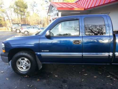 2001 Chevrolet Silverado 1500 EXT Cab Z71 Package 5.3L V8, image 2