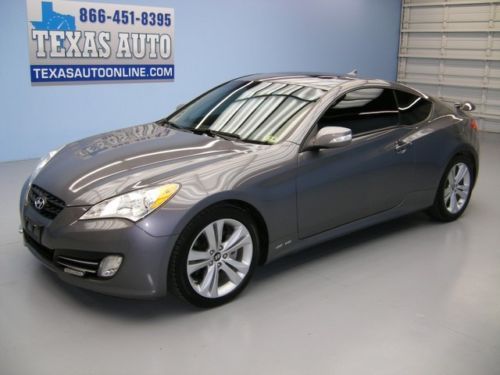 We finance!!!  2011 hyundai genesis 3.8l grand touring roof nav 33k texas auto