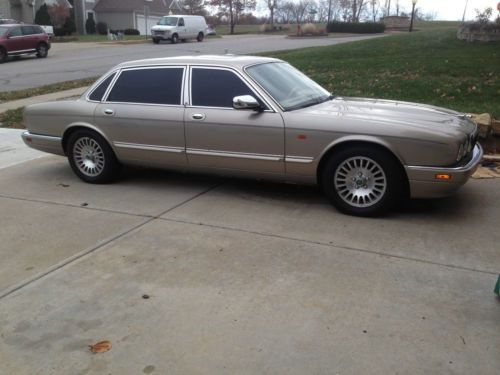 Rare 1996  xj12 luxury sedan