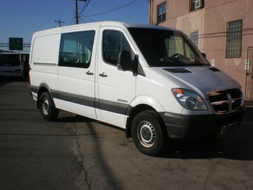 2007 dodge sprinter 2500  cargo van 3-door 3.0l turbo diesel