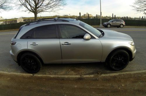 2005 infiniti fx35 awd fully loaded nav , bluetooth, back camera