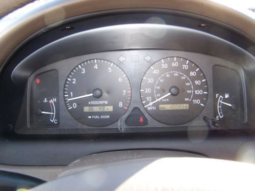 2001 Toyota Corolla LE Sedan 4-Door 1.8L, image 17