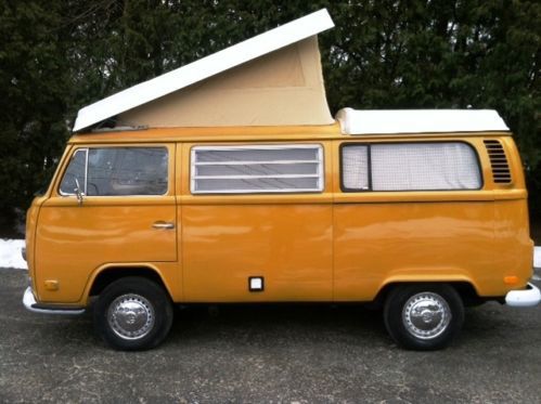 1972 vw type 2 westfalia bus