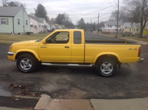 2000 nissan frontier se extended cab pickup 2-door 3.3l