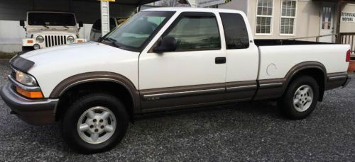 1998 chevrolet s10 ls ext cab 4x4 4wd clean must see! nice truck!