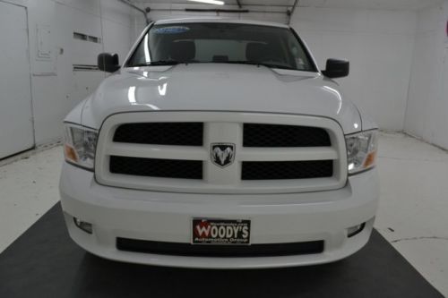 4x4 V8 HEMI Tow Package RamBox Soft Tonneau Cover Used Cars Near Kansas City, image 2