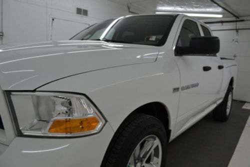 4x4 V8 HEMI Tow Package RamBox Soft Tonneau Cover Used Cars Near Kansas City, image 31