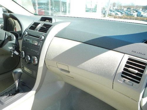 4dr Sdn Auto 1.8L CD Power Windows Power Door Locks Tilt Wheel AM/FM Stereo, image 16