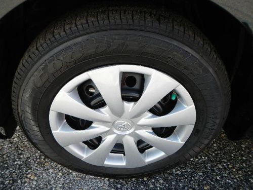 4dr Sdn Auto 1.8L CD Power Windows Power Door Locks Tilt Wheel AM/FM Stereo, image 29