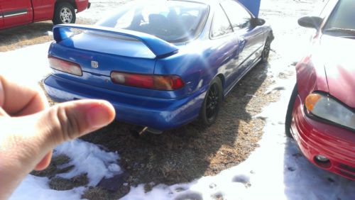 1994 acura integra gsr 5 speed w/ busted front end