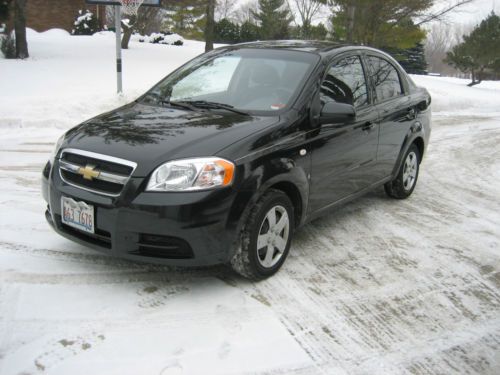 2008 chevrolet aveo ls 4 door. low miles. gas saver! 1 owner.