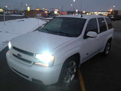 2006 chevrolet trailblazer ss white ls2 400hp bose/nav/leather