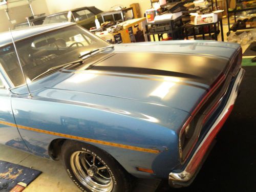 1970 plymouth raod runner, 383 matching #&#039;s auto, b5 blue, rotisserie