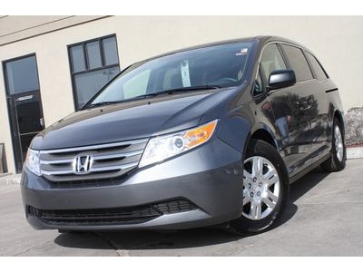 13 honda odyssey lx 3.5l cd fwd loaded like new a/c incredibly low miles