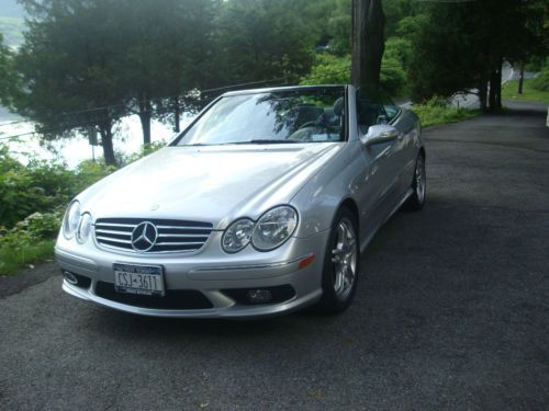 2005 Mercedes-Benz CLK55 AMG Convertible 2-Door 5.5L 26k MILES!, image 2