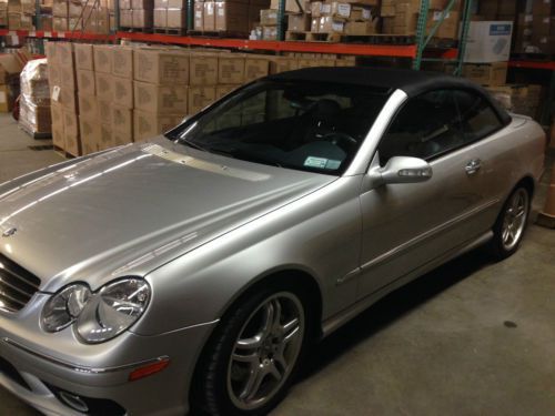 2005 Mercedes-Benz CLK55 AMG Convertible 2-Door 5.5L 26k MILES!, image 7