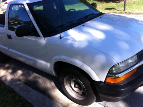 2001 chevrolet s10 2.2 4 cylinder truck