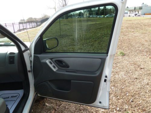 NO RESERVE 4WD 4X4 AWD 1-OWNER NAVIGAION COLD A/C CLEAN RUNS DRIVES NEW NO RUST, image 23