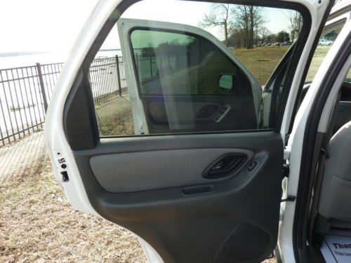 NO RESERVE 4WD 4X4 AWD 1-OWNER NAVIGAION COLD A/C CLEAN RUNS DRIVES NEW NO RUST, image 25