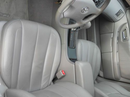 2004 Toyota Avalon XL Sedan 4-Door 3.0L, image 7