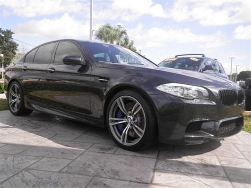 2013 bmw m5 sedan 4-door 4.4l