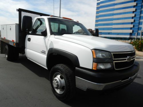 2006 chevrolet c3500 ls reg cab duramax 6.6l turbo diesel 12&#039; stake body utility