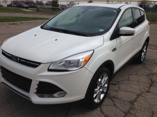 2013 ford escape sel sport utility 4-door 1.6l/no reserve