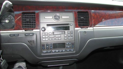 2006 Lincoln Town Car  L-Series Black, image 15