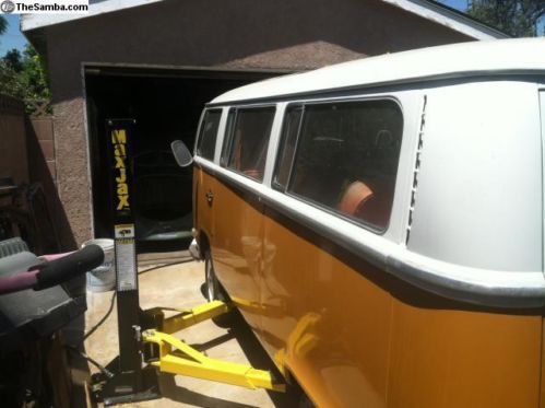 1971 Volkswagen Deluxe Bus Original Sundial Camper, image 3