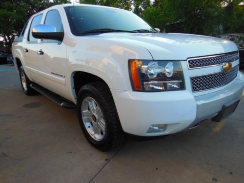 2008 chevrolet avalanche 4wd crew cab z71 ltz