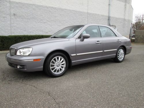 Hyundai leather moonroof heated seats