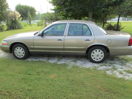 2005 mercury grand marquis gs sedan 4-door 4.6l