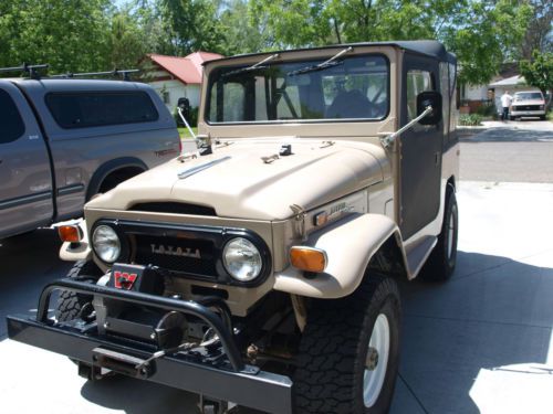 1970 toyota land cruiser fj40