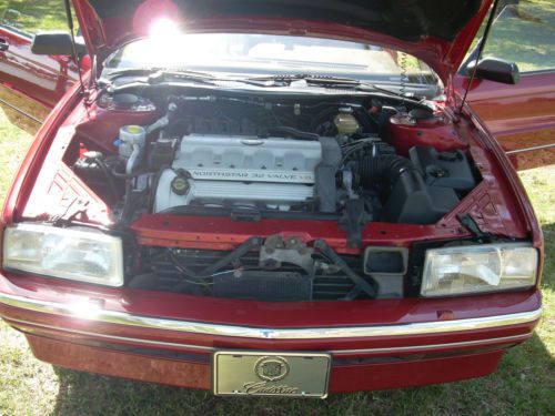 1993 Cadillac Allante Base Convertible 2-Door 4.6L, image 15