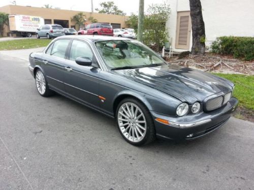 2004 jaguar xjr