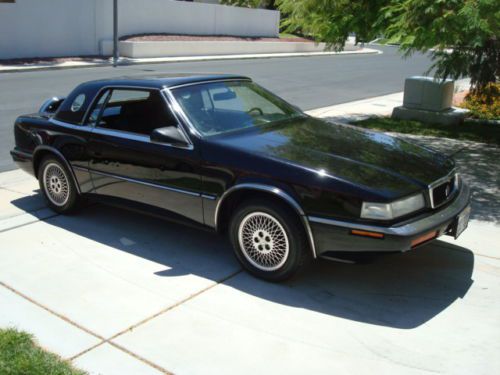 Rare gorgeous collector&#039;s car owned by one family.  runs great, priced right!
