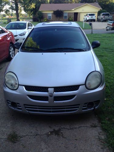 2003 dodge neon sxt sedan 4-door 2.0l