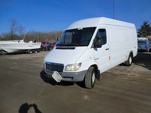 2003 dodge sprinter 2500 158"w/b ex-fedex very clean