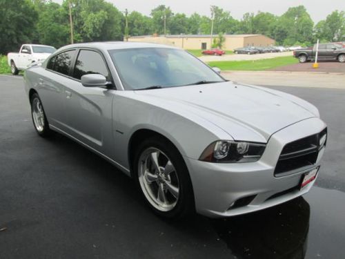 2011 dodge charger r/t