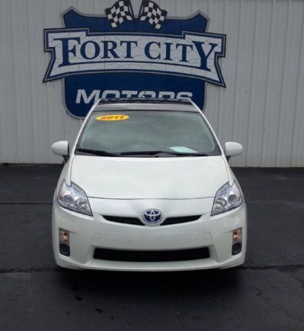 2011 Toyota Prius III, US $19,988.00, image 9