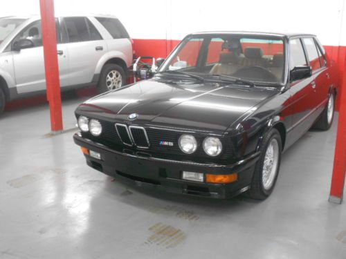 Bmw m5 e28 1988 low miles 61,855, no reserve