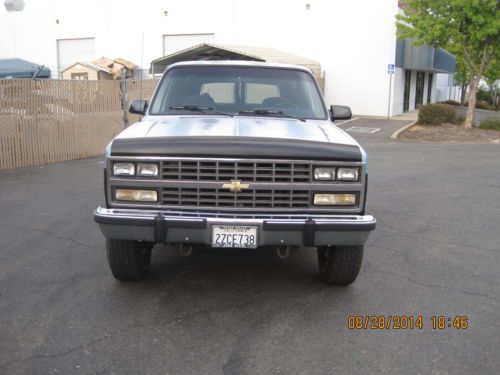 RUST FREE, ORIGINAL PAINT 3/4 TON 4X4 4L80E OVERDRIVE 350 MOTOR FULLY LOADED, image 5